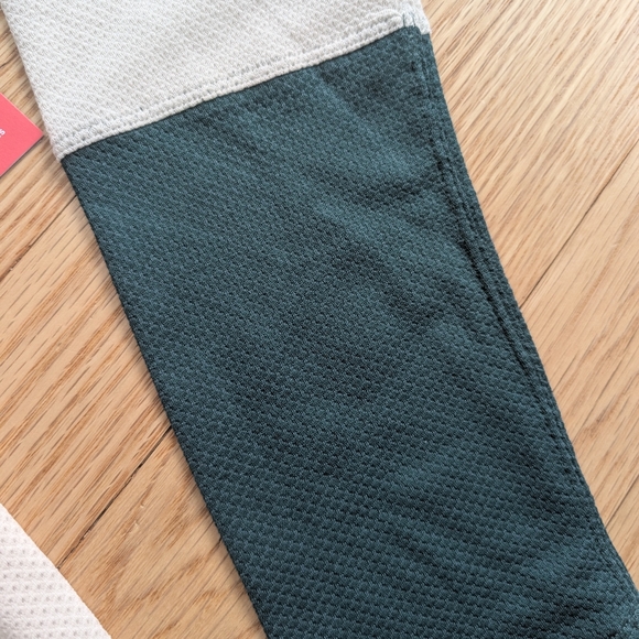 NEW Oiselle Flyout Mock Neck Shirt Women's 6 Long Sleeve Running Top Ivory White - Picture 10 of 10